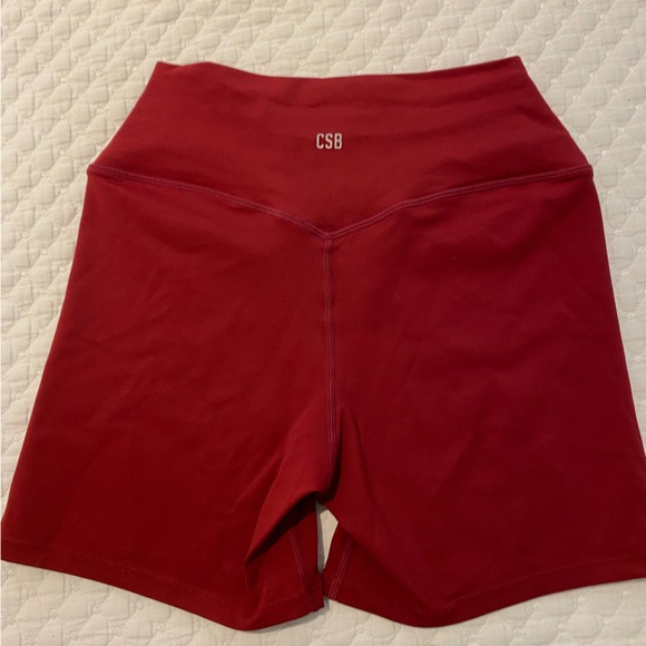 CSB sold out Deep V Burgundy Freedom set-  Performance Sports Bra and 5” shorts - Picture 4 of 6